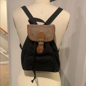 90s Black and Brown Two-Tone Drawstring Backpack with Suede Flap